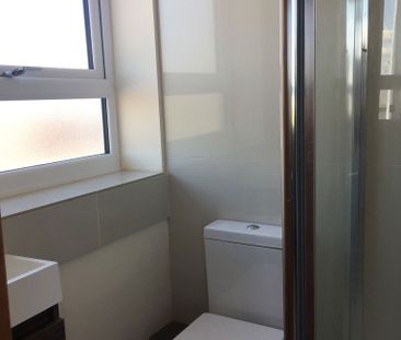 Queens Road Studio 12 - Photo 4