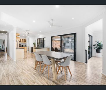 7 Prince Of Wales Parade, Alexandra Hills QLD 4161 - House For Rent... - Photo 4