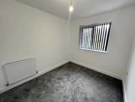 1 bedroom semi-detached house to rent - Photo 3