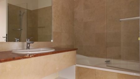 Appartement • Val de Grace - Photo 3