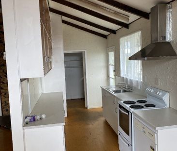 27 Royal Arch Place, Rosehill - Photo 2