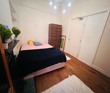 Room in a Shared House, Aslett Street, SW18 - Photo 4