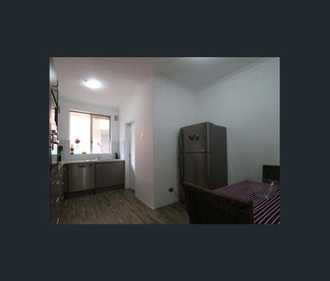 STYLE AND LOCATION - Photo 4