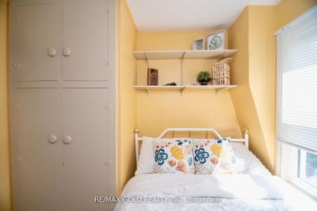 For Lease - 5853 McLeod Road, Niagara Falls, Ontario - Photo 4