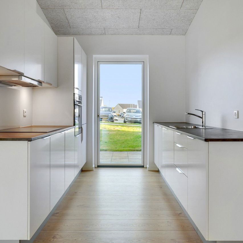 Moderne et-plans rækkehus i Grejs - Photo 1