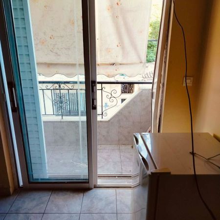 Studio/Γκαρσονιέρα για ενοικίαση Κέντρο (Νέα Αρτάκη) - Photo 4