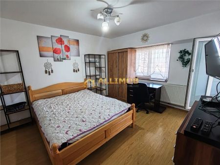 Garsoniera in Ploiesti, zona ultracentrala - Fotografie 3