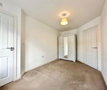 2 bedroom coach house to rent - Photo 4