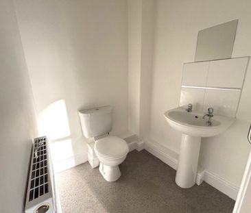 Hemingford Lodge, St Ives - Photo 3