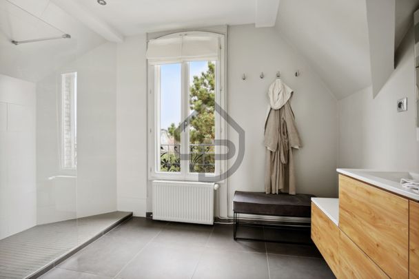 MAGNIFIQUE MAISON AU COEUR DES VALLEES - Photo 1