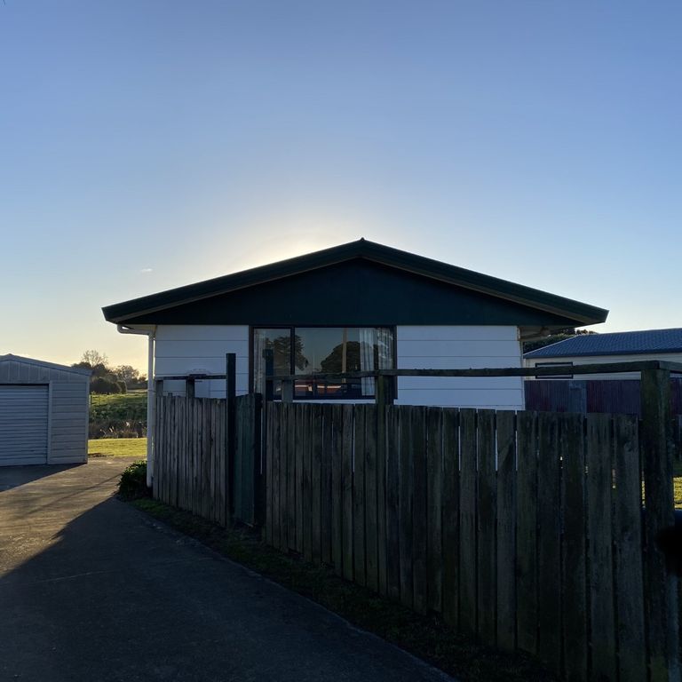 3 Tauranga-A-Ika Street,Manaia - Photo 1