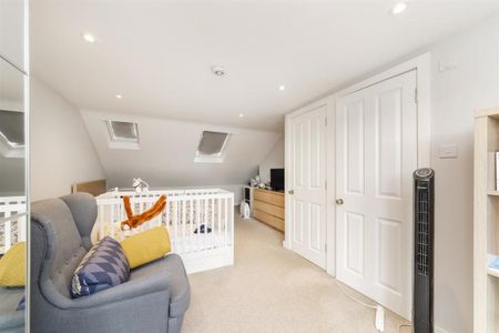 2 Bed Flat, Northfields, W5 - Photo 3