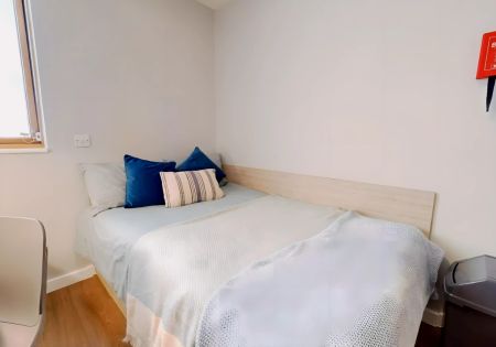 Silver Studio - Photo 2