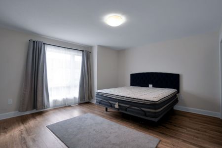 For Lease - 175 Doan Drive Unit# 108, Middlesex Centre, Ontario - Photo 4