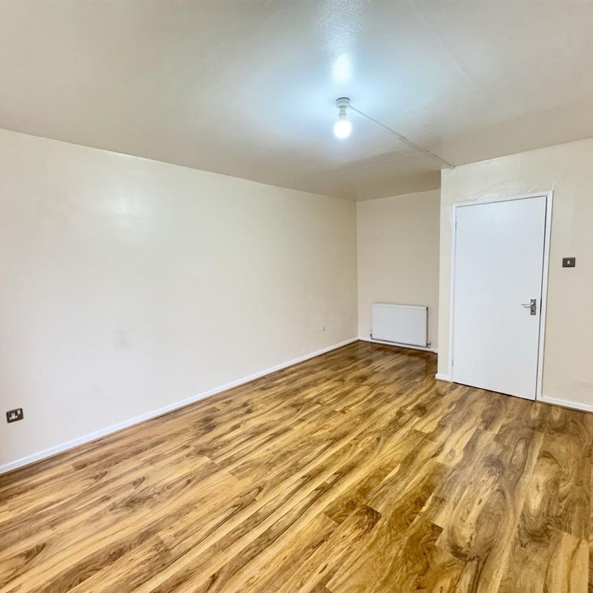 Wellesley Road, Croydon - Photo 1