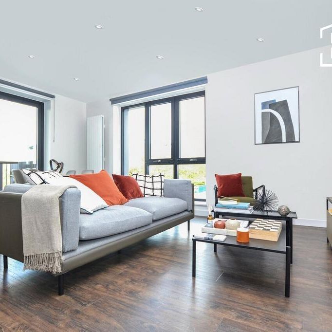 3 bedroom flat to rent - Photo 1