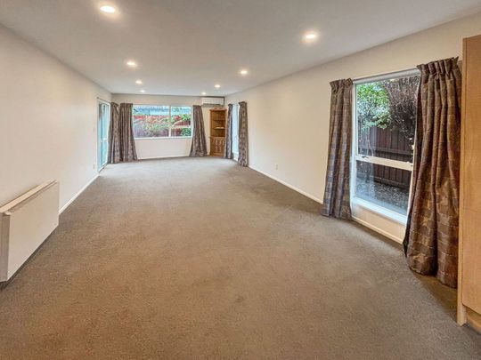 5/33 Wrights Road, Addington, NZ 8024 - Photo 1