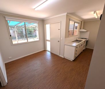 Neat home, close to everything. - Photo 5