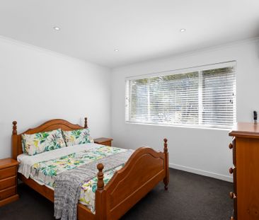 Stylish 2-Bedroom Oasis in Prime Location - A Hidden Gem - Photo 6