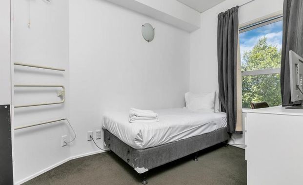 City Centre, 8H/15 Whitaker Place - Photo 1