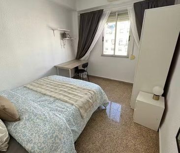 Carrer de Mallorca, Alaquàs, Valencian Community 46970 - Photo 2