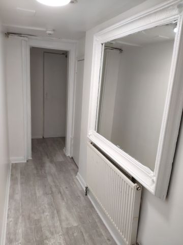 Studio Flat, Brighton, BN1 - Photo 4