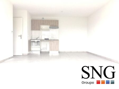 T3 AVEC BALCON ET PARKING - Photo 3