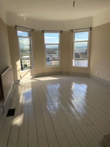 3 Bed Flat, Cromwell Road, BS6 - Photo 3
