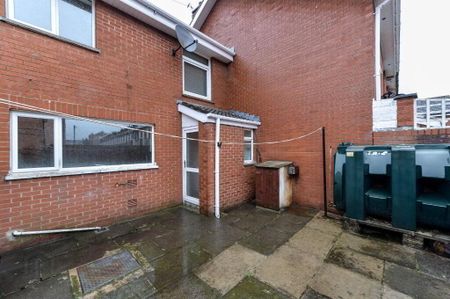 15 Martin Street, Belfast, BT5 4HG - Photo 2