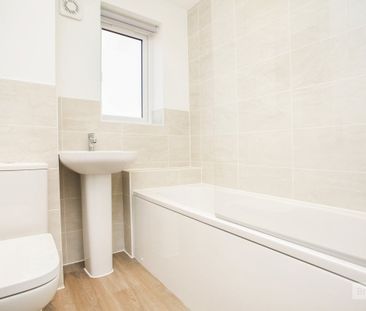 Vitellius Close - Photo 6