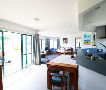 Charming on Waimaire - Photo 5