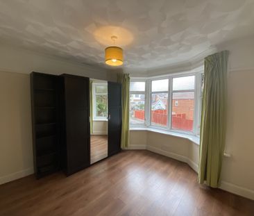 Rayners Gardens, Southampton - Photo 3