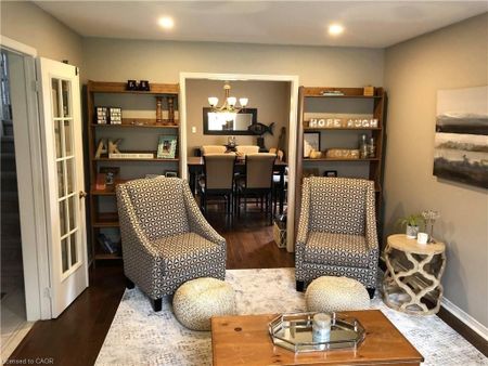 For Lease - 53 Laurendale Avenue, Hamilton, Ontario - Photo 4