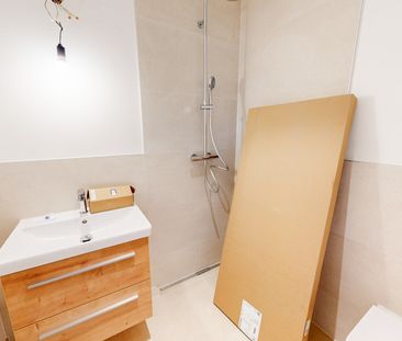 Helle 3-Zimmer-Dachgeschosswohnung mit exklusiver Ausstattung, zwei... - Foto 5