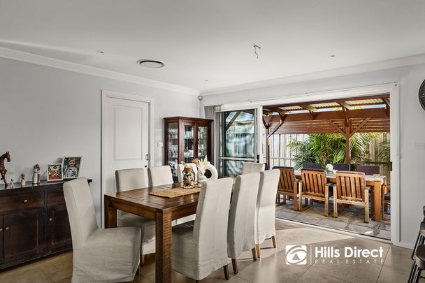 Unique family home in the heart of The Ponds - walk to everything! - Photo 1