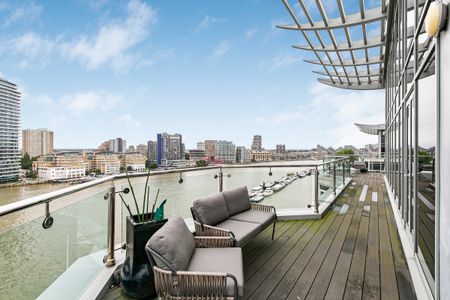 Exceptional two-story penthouse - Photo 4