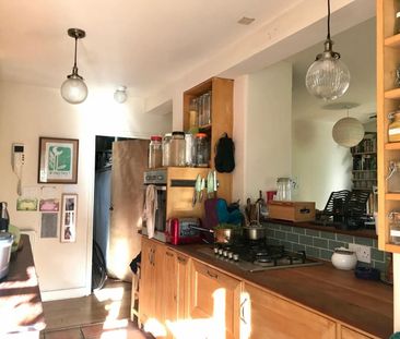 3 Bed Flat, Hunmanby Avenue, M15 - Photo 5