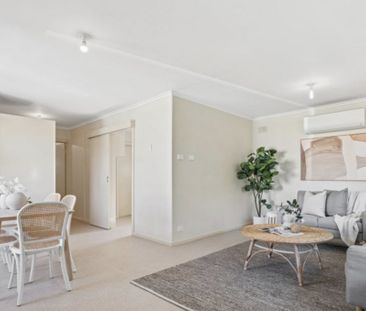 31 Adrian Street, Christie Downs SA 5164 - Photo 5