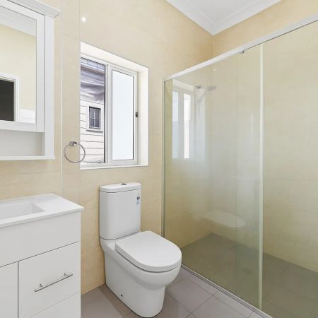 Spacious Family Home - Large block - Photo 4