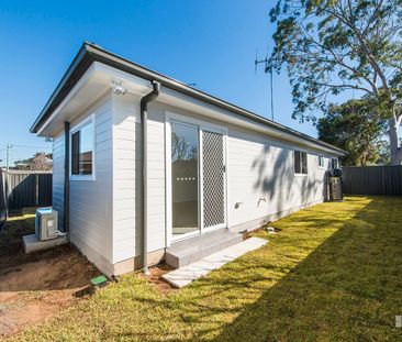 Private 2-Bedroom Granny Flat with Separate Entry - Photo 6