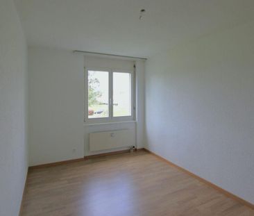 Helle 4.5-Zimmerwohnung in ruhigem Quartier - Photo 2