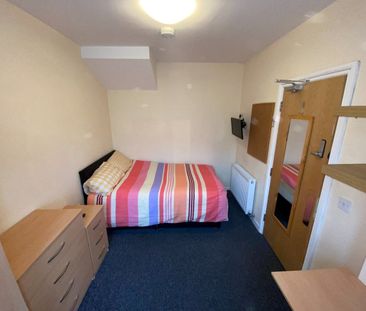 Room in a Shared House, Exeter Road, B29 - Photo 1