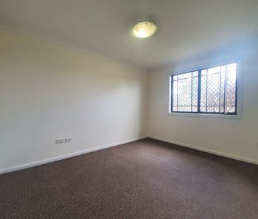 6/13-15 Fields Road, Macquarie Fields, NSW 2564 - Photo 2