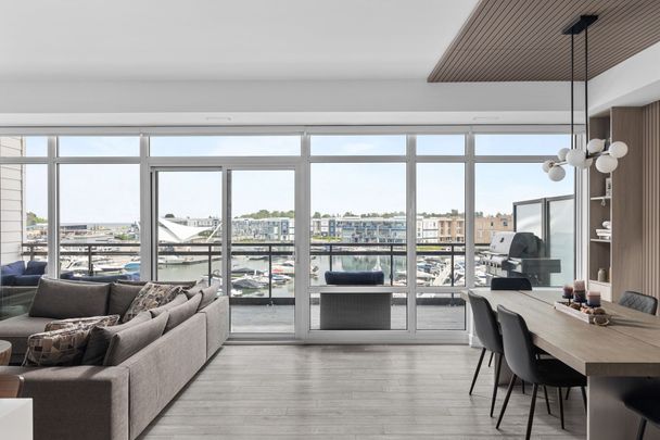 For Lease - 317 Broward Way Unit# 110, Innisfil, Ontario - Photo 1