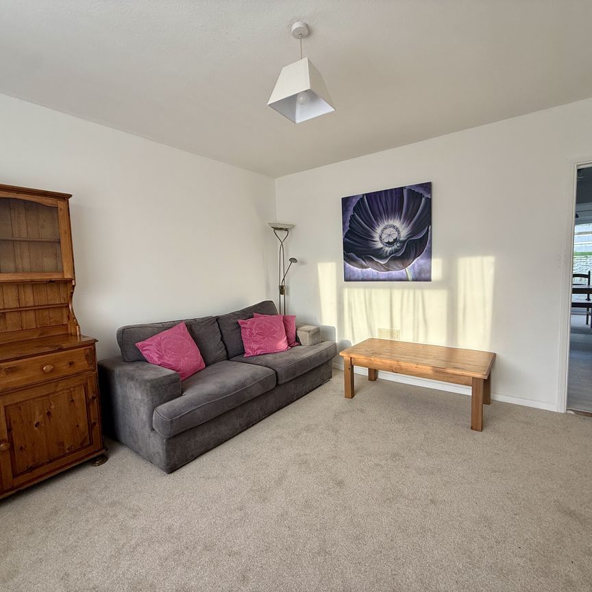 Mendip Gardens, Hastings - Photo 1