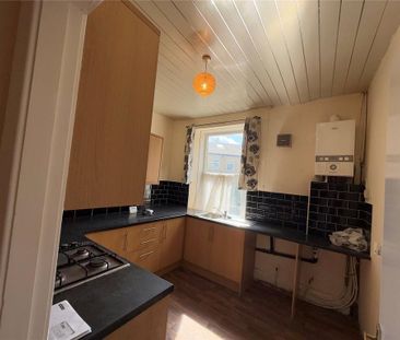 3 bedroom apartment to rent - Photo 1