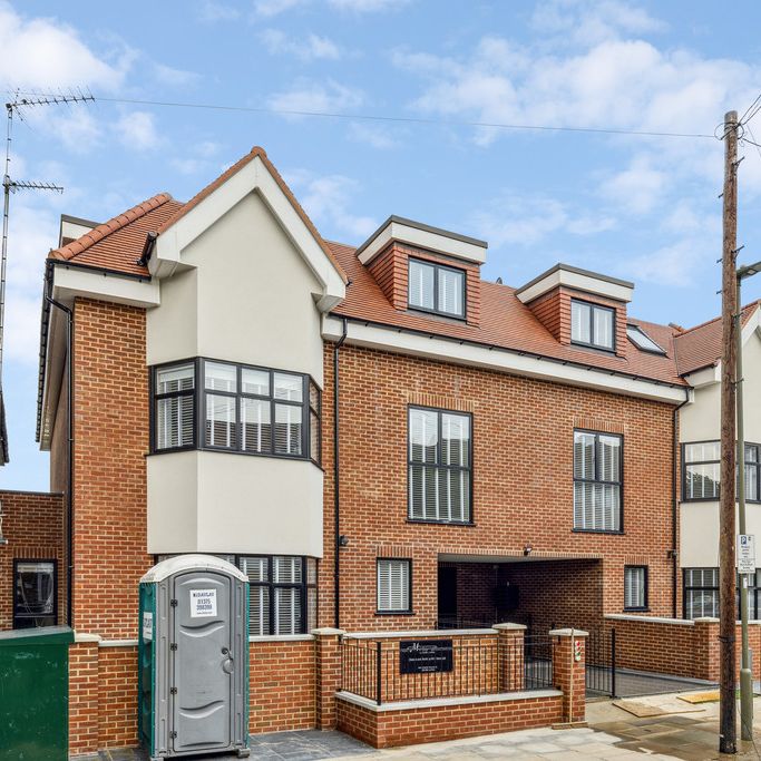 Beechcroft Avenue, London, NW11 - Photo 1