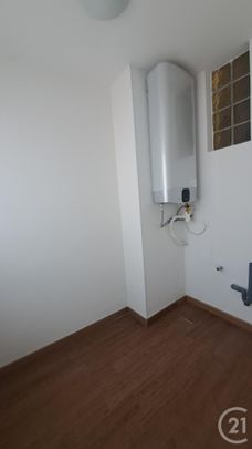 Location Appartement 3 pièces 58m² ANTIBES 06600 - Photo 1