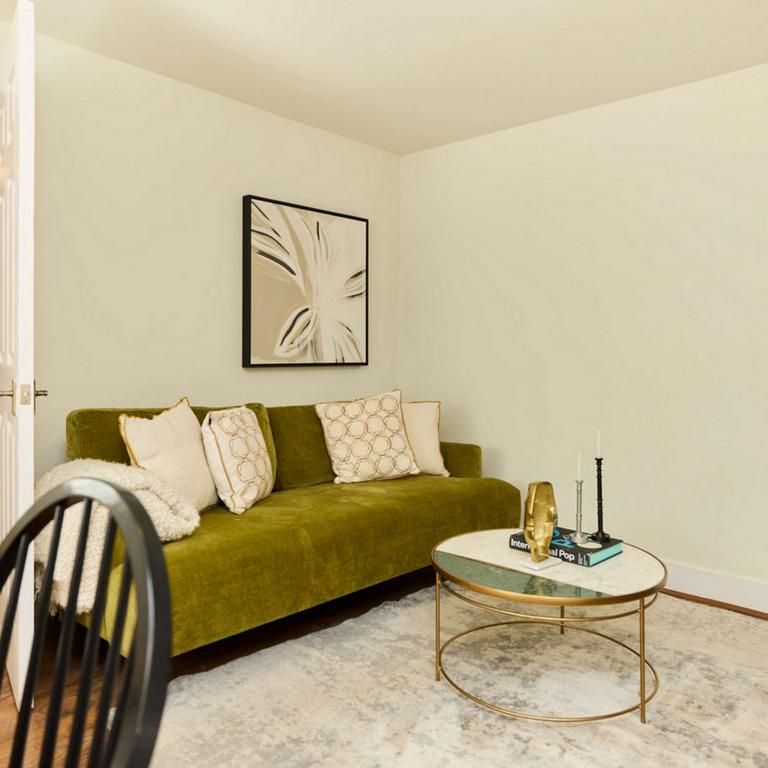 3 bedroom apartment to rent - Photo 1