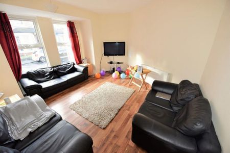 7 bedroom house to rent - Photo 2